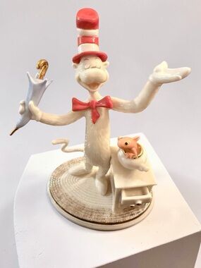 Lenox Dr. Seuss The Cat in the Hat Ivory China Figurine 24k Gold Accents